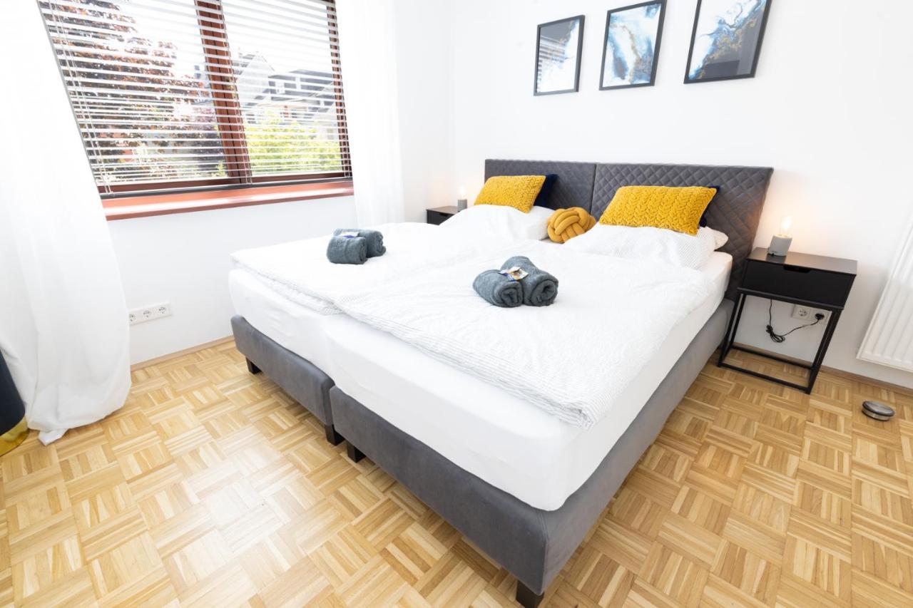Rhein-Lahn Living - Modernes Design - Balkon Mit Aussicht - Zentrale Lage Nahe Rhein Und Martinsburg Διαμέρισμα Lahnstein Εξωτερικό φωτογραφία